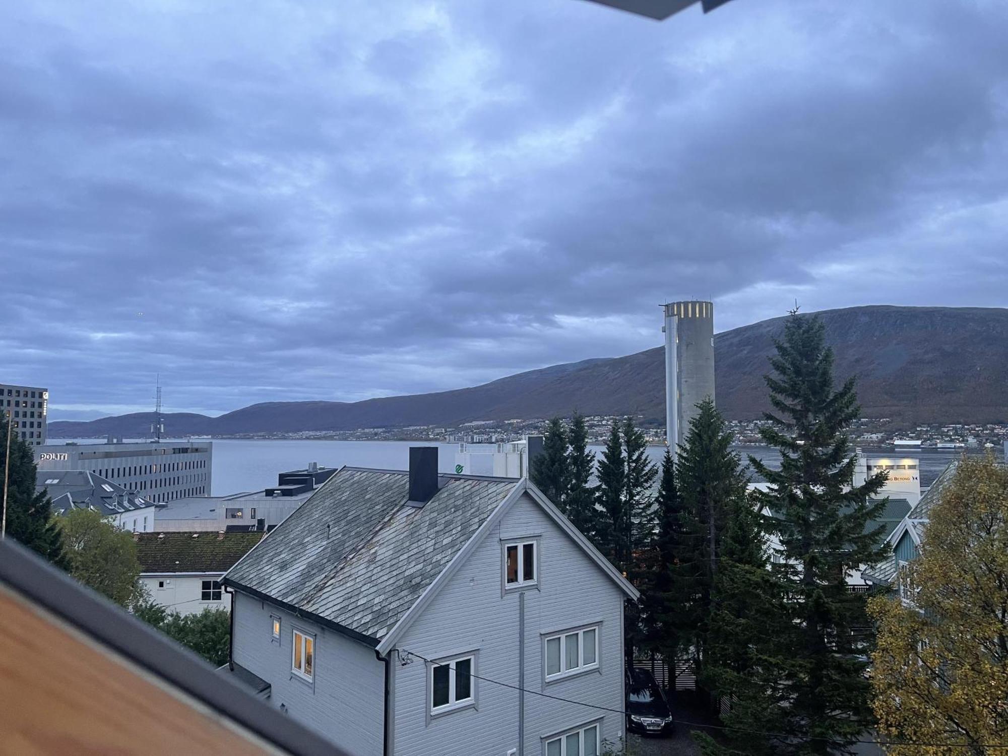 Nice Apartment Near To City Center Of Tromsø Zewnętrze zdjęcie